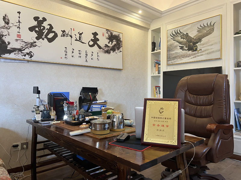柯坪县取证公司解析婚内出轨对家庭的影响